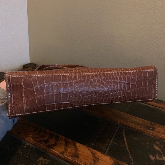 Gorgeous Vintage Alligator Embossed Liz Claiborne - Picture 5 of 7